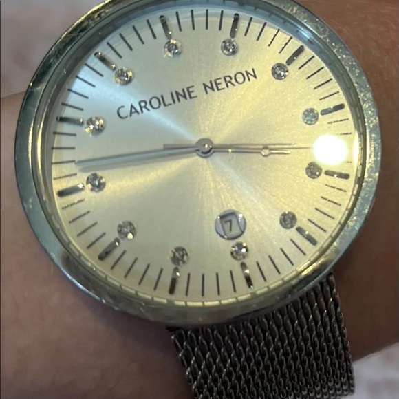 Caroline Néron « flashy » watches - Picture 6 of 10